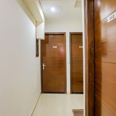 Hotel O Mahipalpur Extension Near Airport New Delhi Bagian luar foto