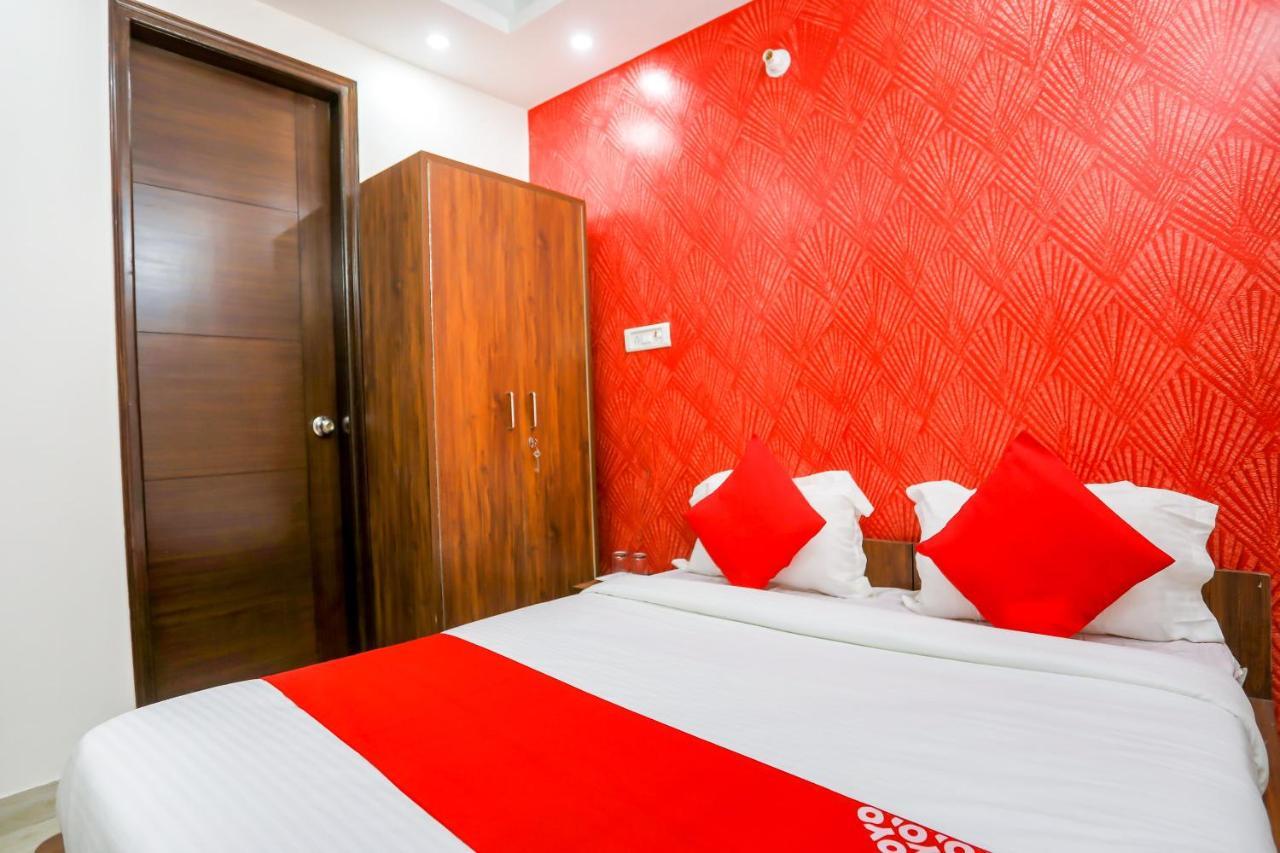 Hotel O Mahipalpur Extension Near Airport New Delhi Bagian luar foto
