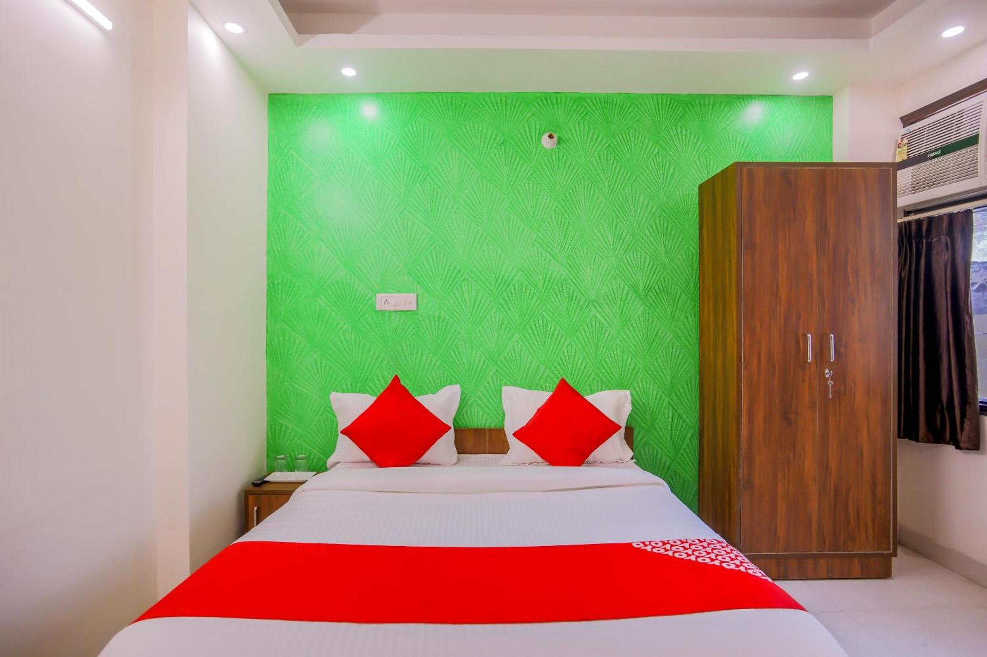 Hotel O Mahipalpur Extension Near Airport New Delhi Bagian luar foto