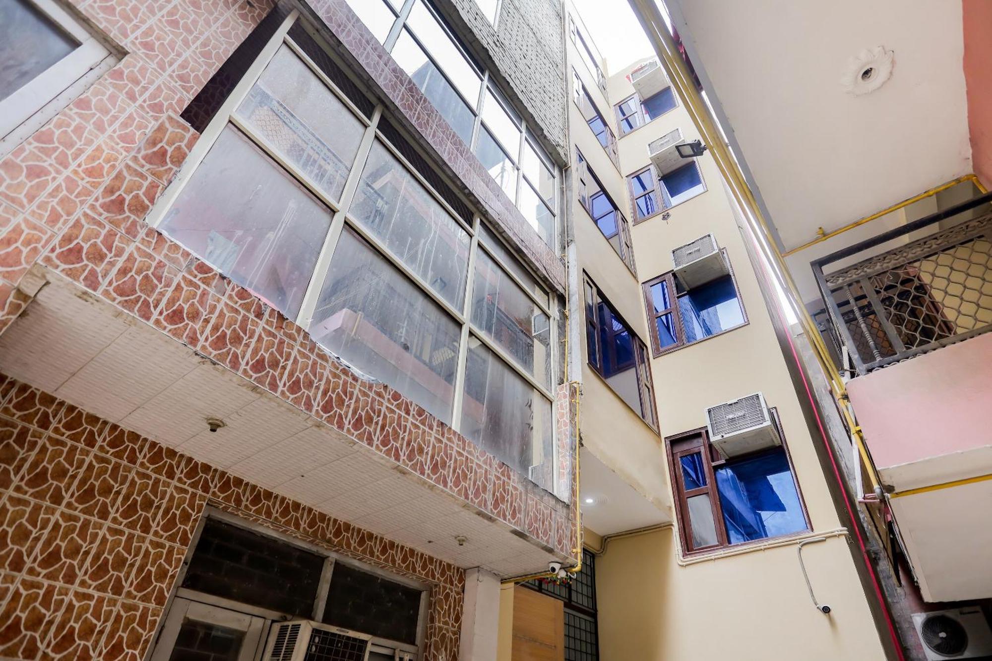 Hotel O Mahipalpur Extension Near Airport New Delhi Bagian luar foto