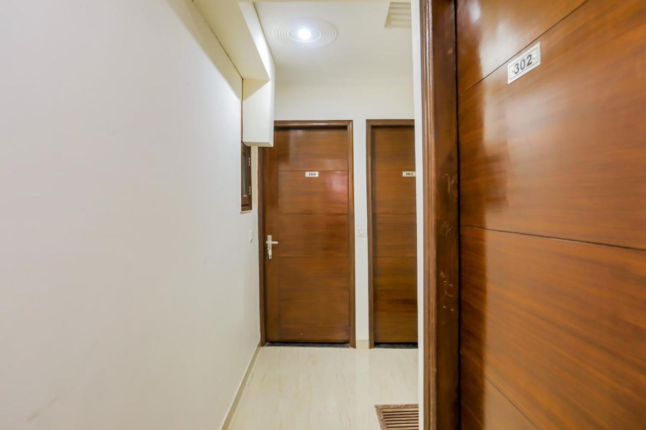 Hotel O Mahipalpur Extension Near Airport New Delhi Bagian luar foto